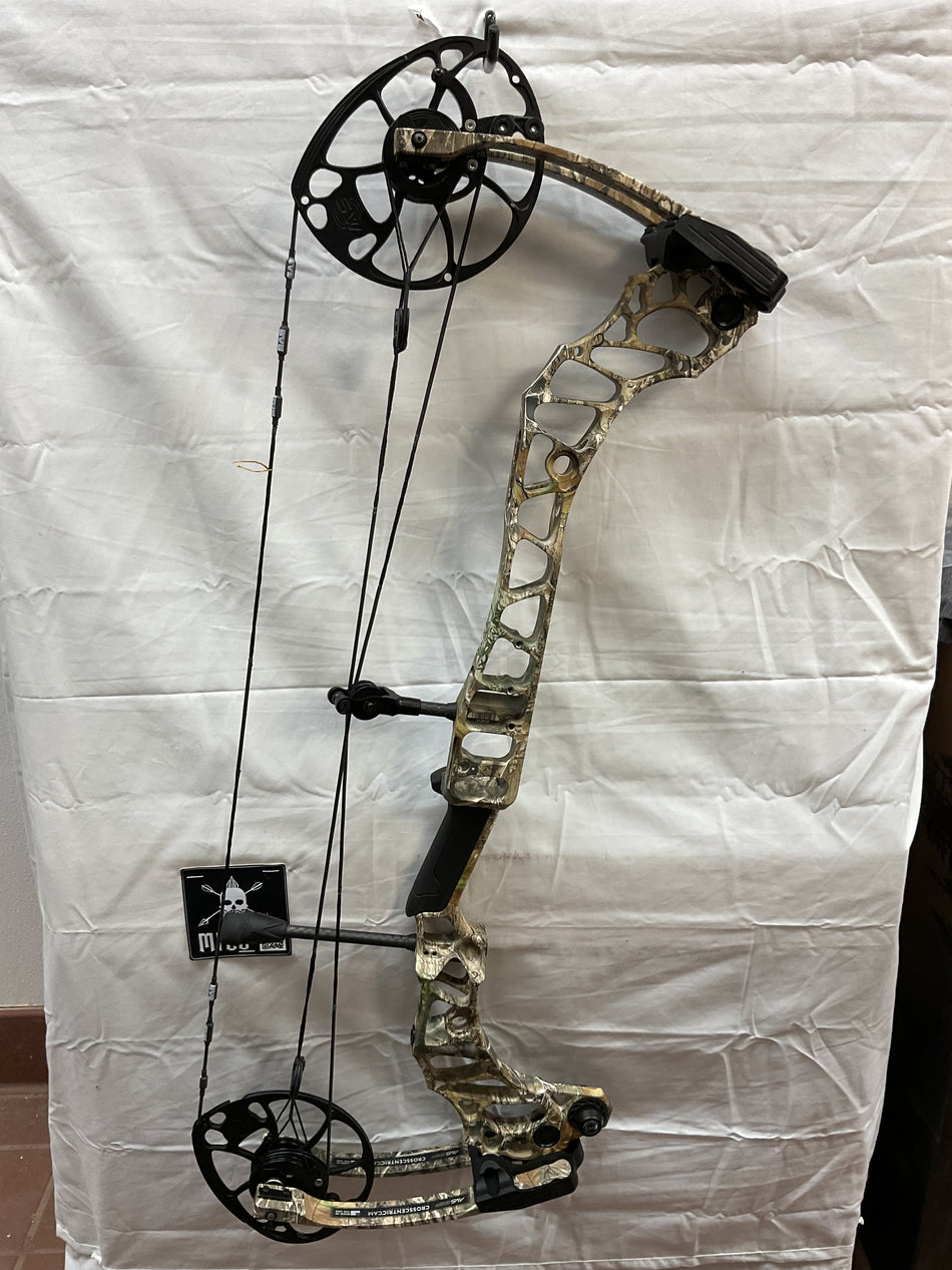 MATHEWS VERTIX RH/REALTREE/60-75# - #MVRHRT75# - 2 USED BOW!!!