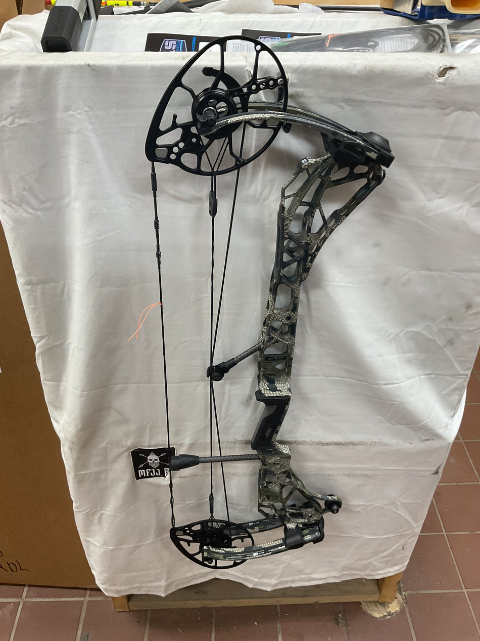 MATHEWS ARC 30 - LH/Kuiu Verde/55-80# - #MA30LHKV5580 -10- USED BOW!!!