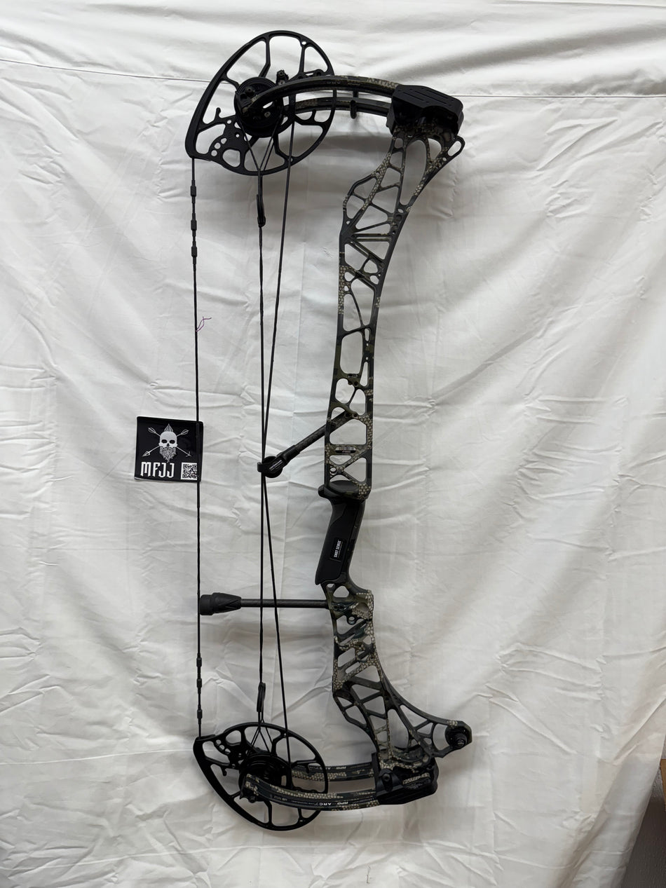 MATHEWS LIFT X 29.5 - RH/KUIU VERDE/55-80# - #MLX29RHKV5580-1 - USED BOW!!!