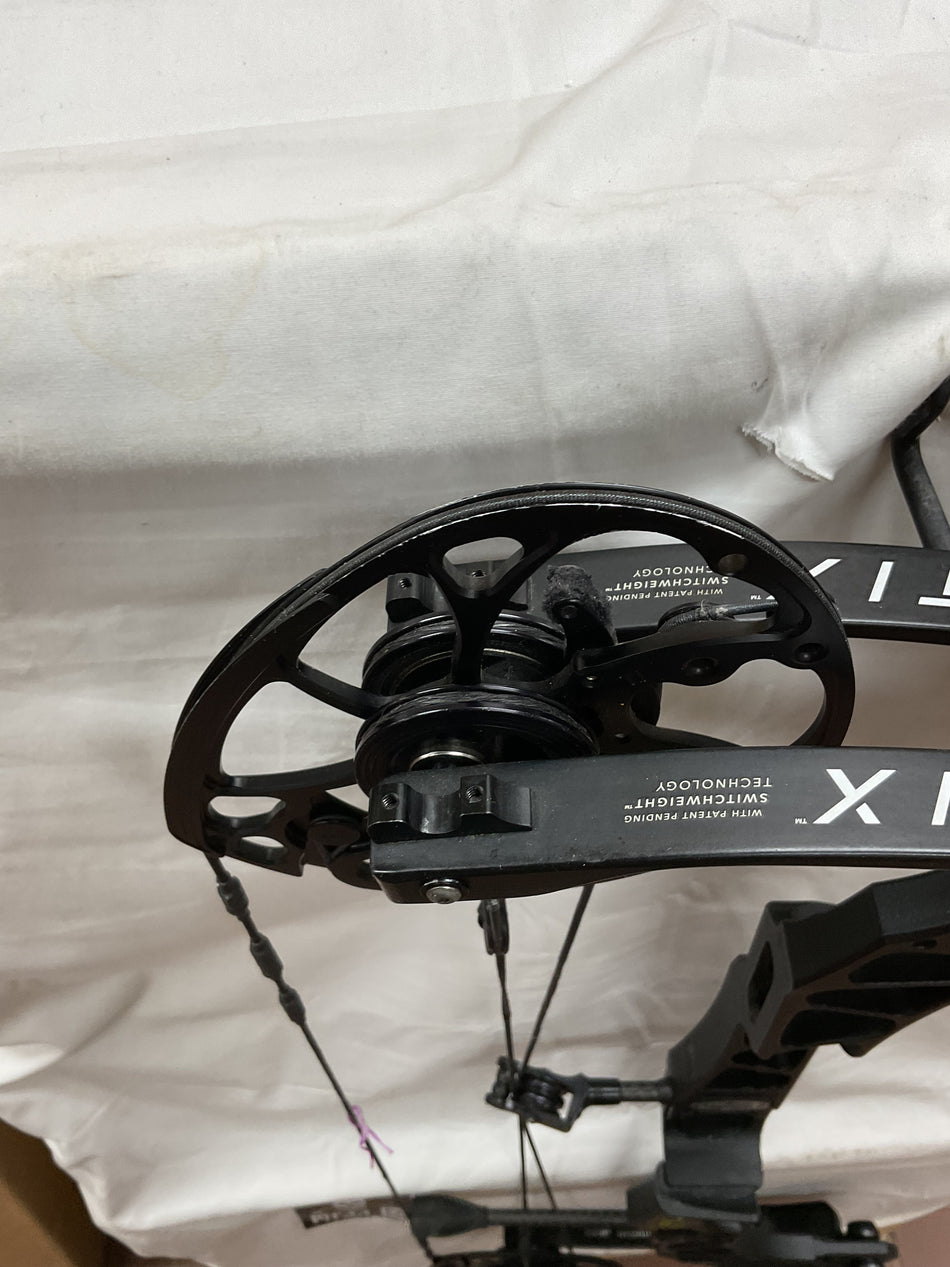 MATHEWS VERTIX - LH/BLACK/60-75# - #MVLHBL70 - 7 - USED BOW!!!