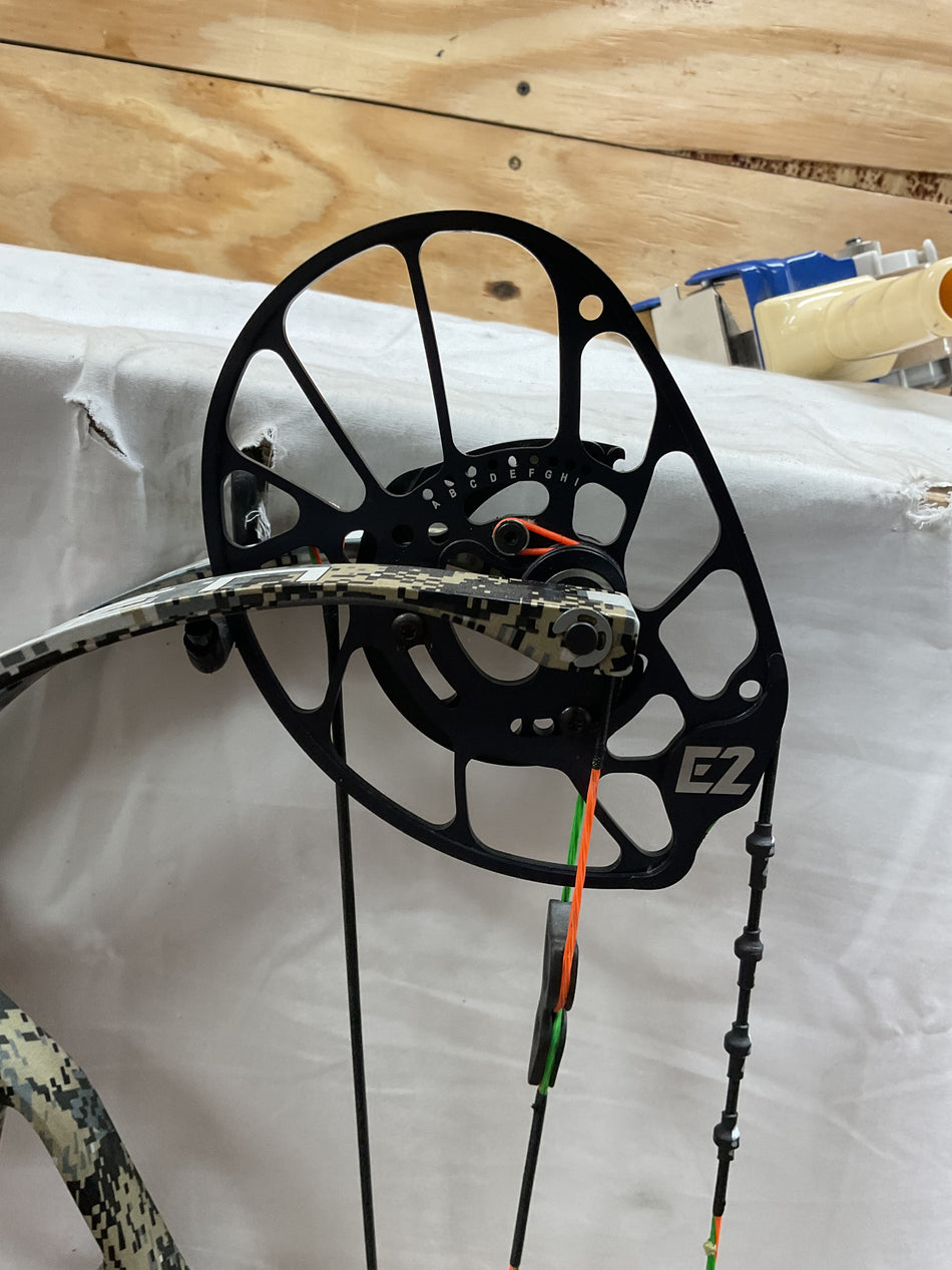PSE Omen E2/Elevate II/RH-PSEOEIIRH70-PodiumOutlet-26