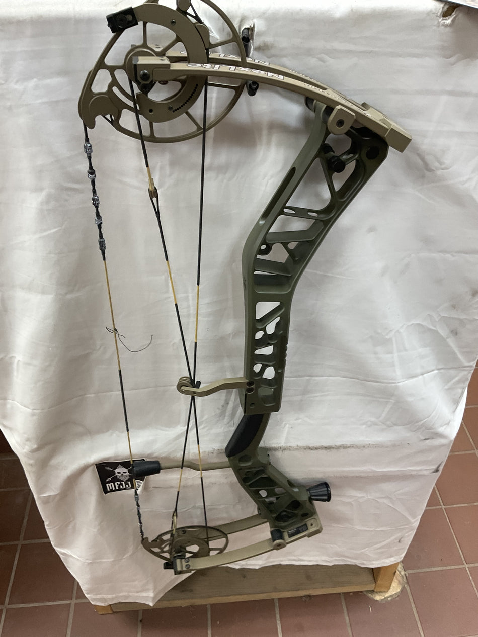 XPEDITION NEXLITE 30 RH/OD Green/70# - XXNL30RHG70# - 1 USED BOW!!!!