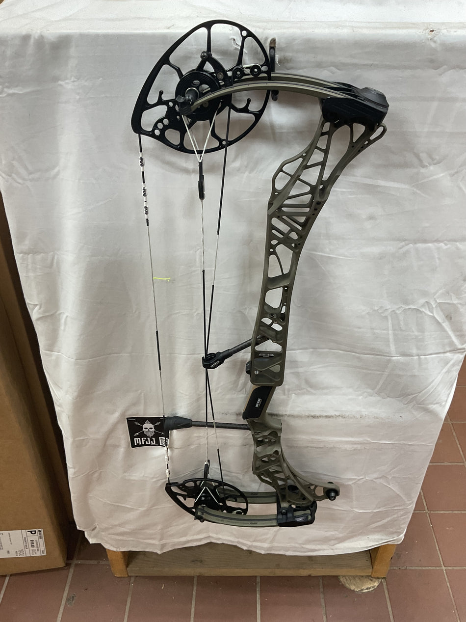 MATHEWS LIFT 29.5 - RH/Ambush Green/55-80 - ML295RHAG5580 - 37- USED BOW!!!!
