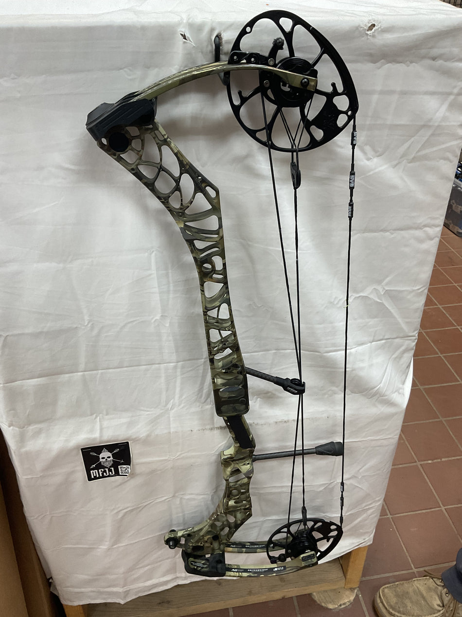 MATHEWS V3X 33 - LH/UA/60-75# - #MV3X33LHUA75 - 9 - USED BOW!!!
