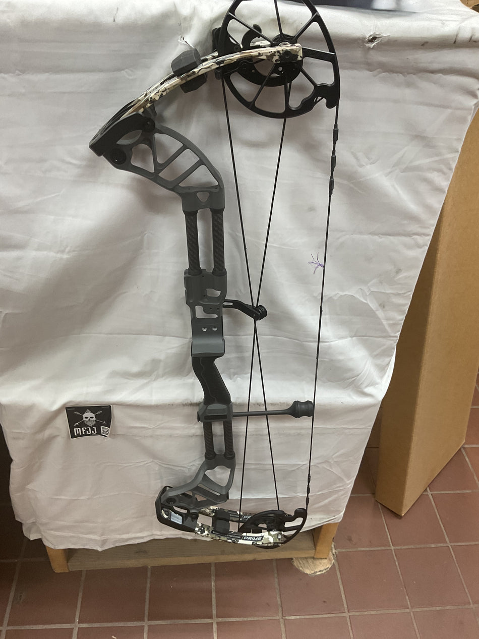 PRIME FORM 34 - RH/Grey-Kings XK7/70 - PRMFRM34RGK770- 13 - USED BOW!!!