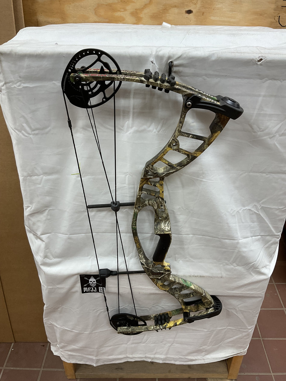 HOYT POWERMAX - LH/REALTREE/60 - #HPMLHRT60 - 1 - USED BOW!!!