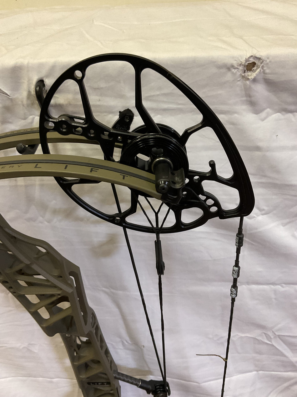 MATHEWS LIFT 29.5 - RH/AMBUSH/55-80 - ML295RHA5580-31 - USED BOW!!!!