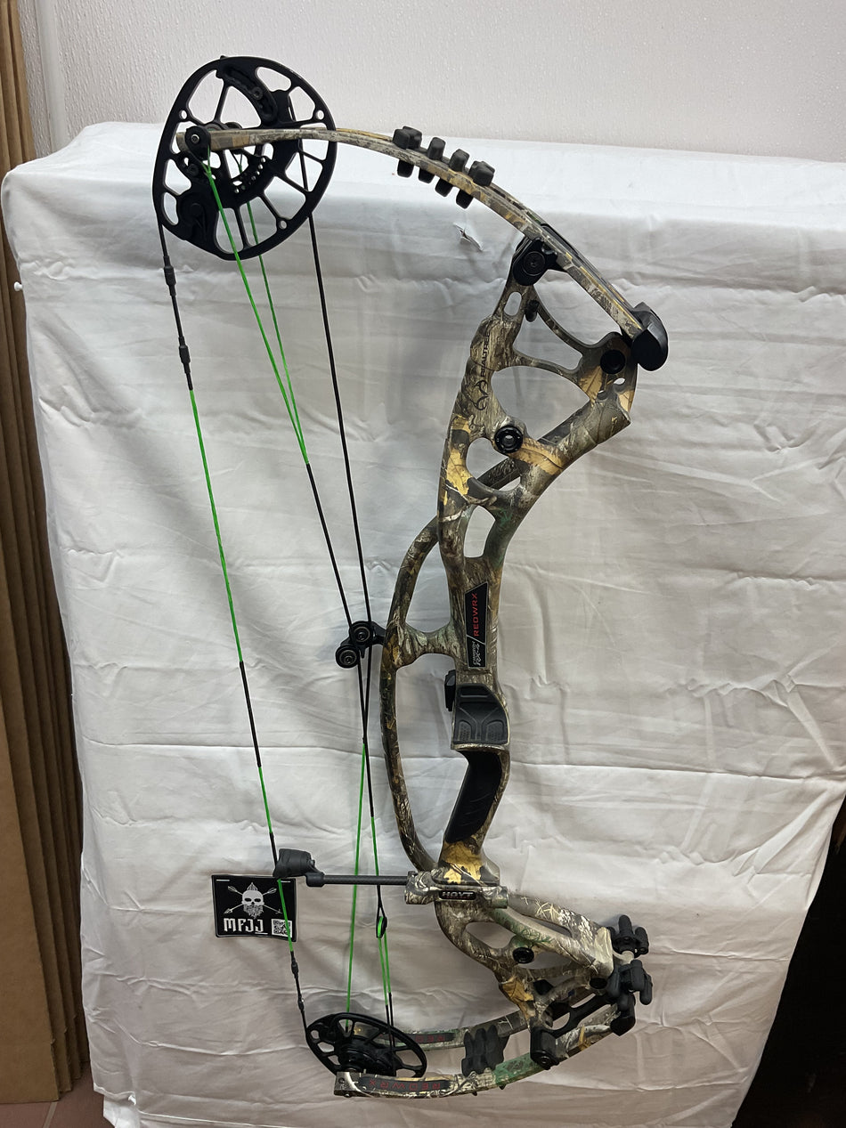 HOYT RX-4 ULTRA - RH/REALTREE/70# - #HRX4RHRT70-2 USED BOW!!!