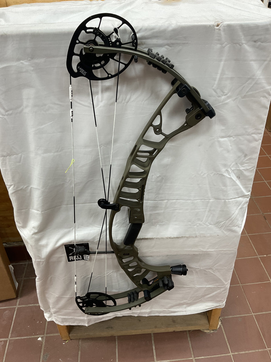 HOYT VENTUM PRO 33 - RH/WILDERNESS/70 - HVP33RHW70- 11- USED BOW!!!!