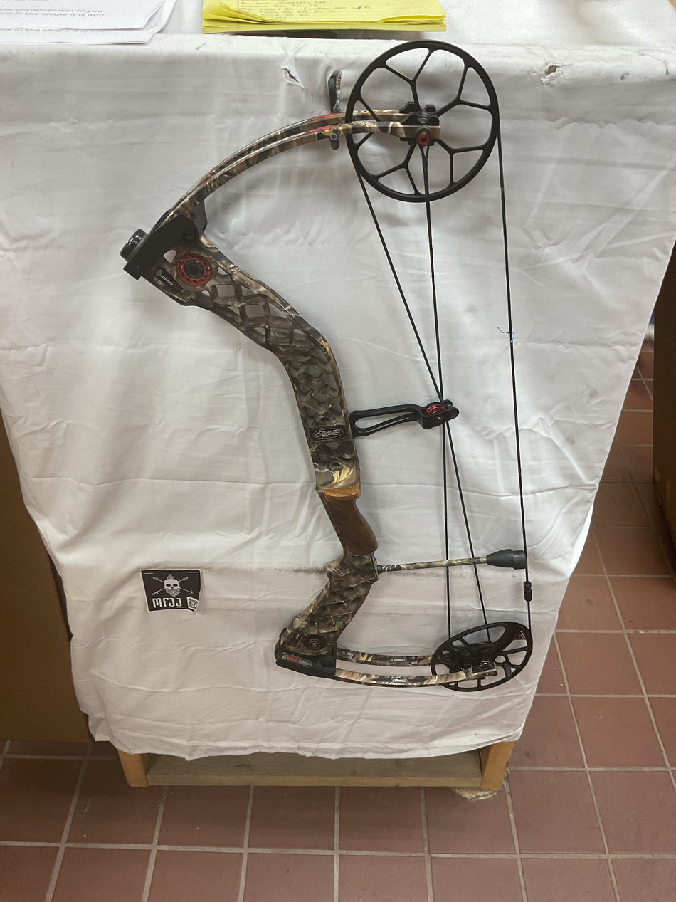 MATHEWS CREED XS - RH/LOST/70# - #MCXSRH29.570 - 6 - USED BOW!!!!