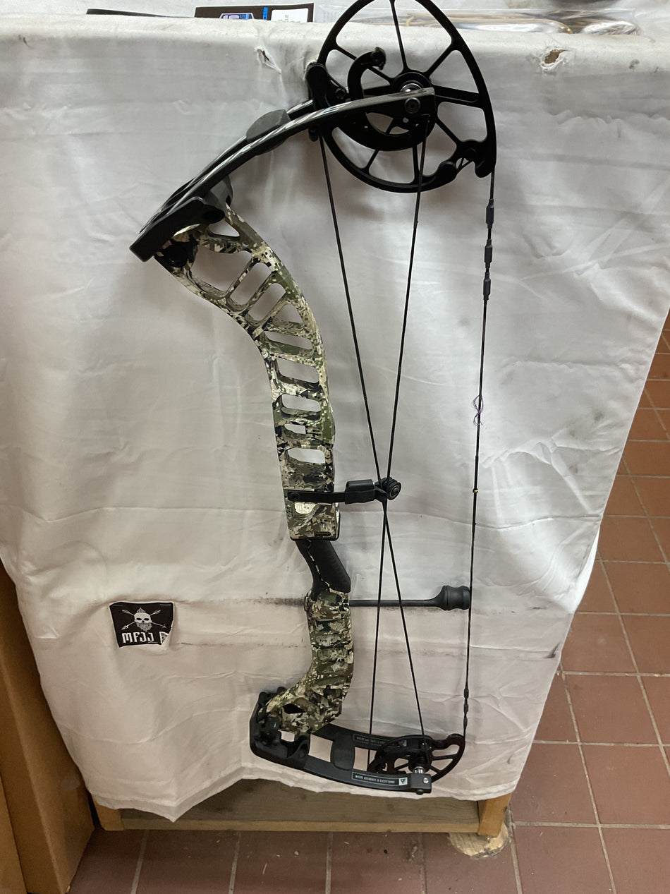PRIME RONAN LH/Sitka Subalpine/70 - PRLHSSA70-12-LIKE NEW BOW!!!