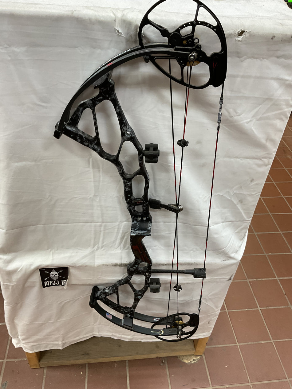 Bowtech BT-X/Kryptek/RH-BTXKB60-PodiumOutlet-52