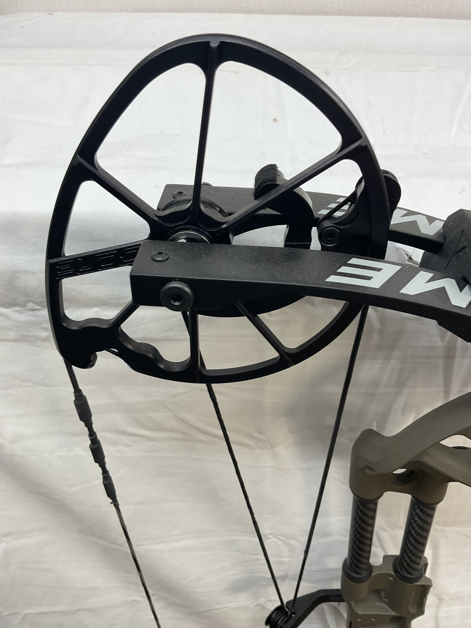 PRIME FORM 34 - LH/MOREL- BLACK/70 - PRMFRM34RHMB70-4 - USED BOW!!!
