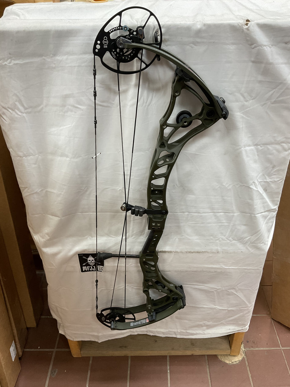 BOWTECH CORE SR - RH/OD GREEN/70 - #BCSROD70 - 4 - USED BOW!!!