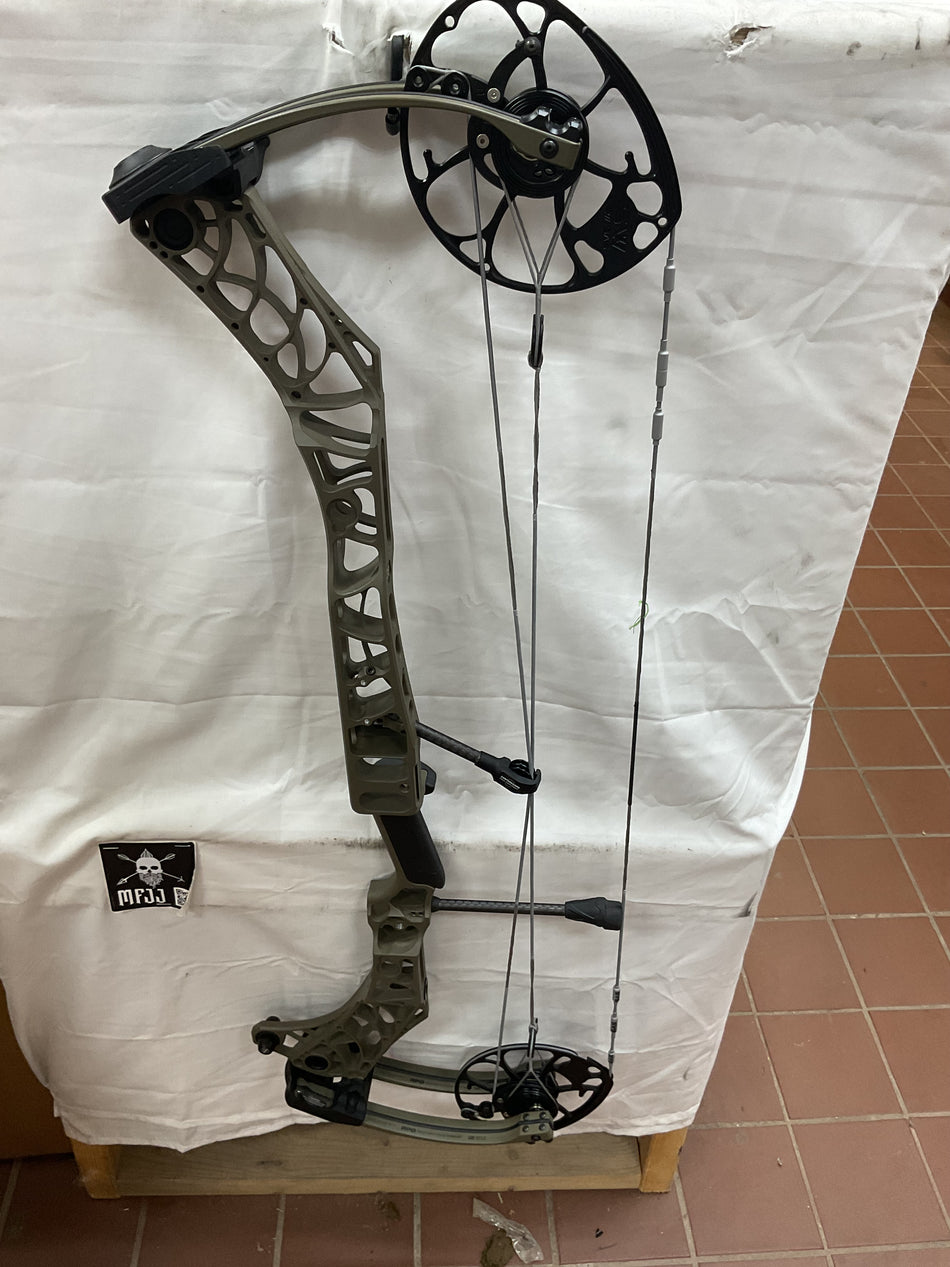 MATHEWS PHASE 4 33 - LH/Ambush/60-75# - MP433LHAG6075- 12 -USED BOW!!!