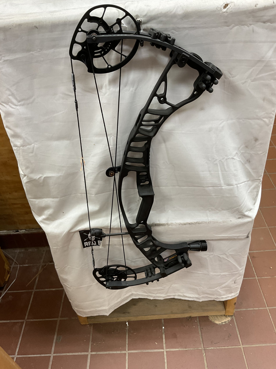 HOYT VENTUM Pro 30 - LH/Black/70- HVP30LHB70 - 17 - USED BOW!!!
