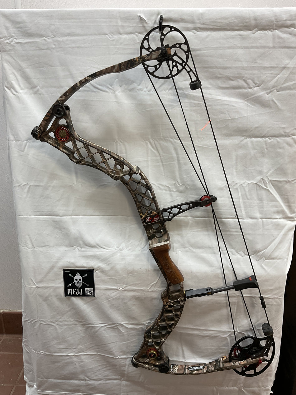 MATHEWS Z7 EXTREME - RH/LOST/60-70# - #MZ7ERHL2770 - 2 - USED BOW!!!!