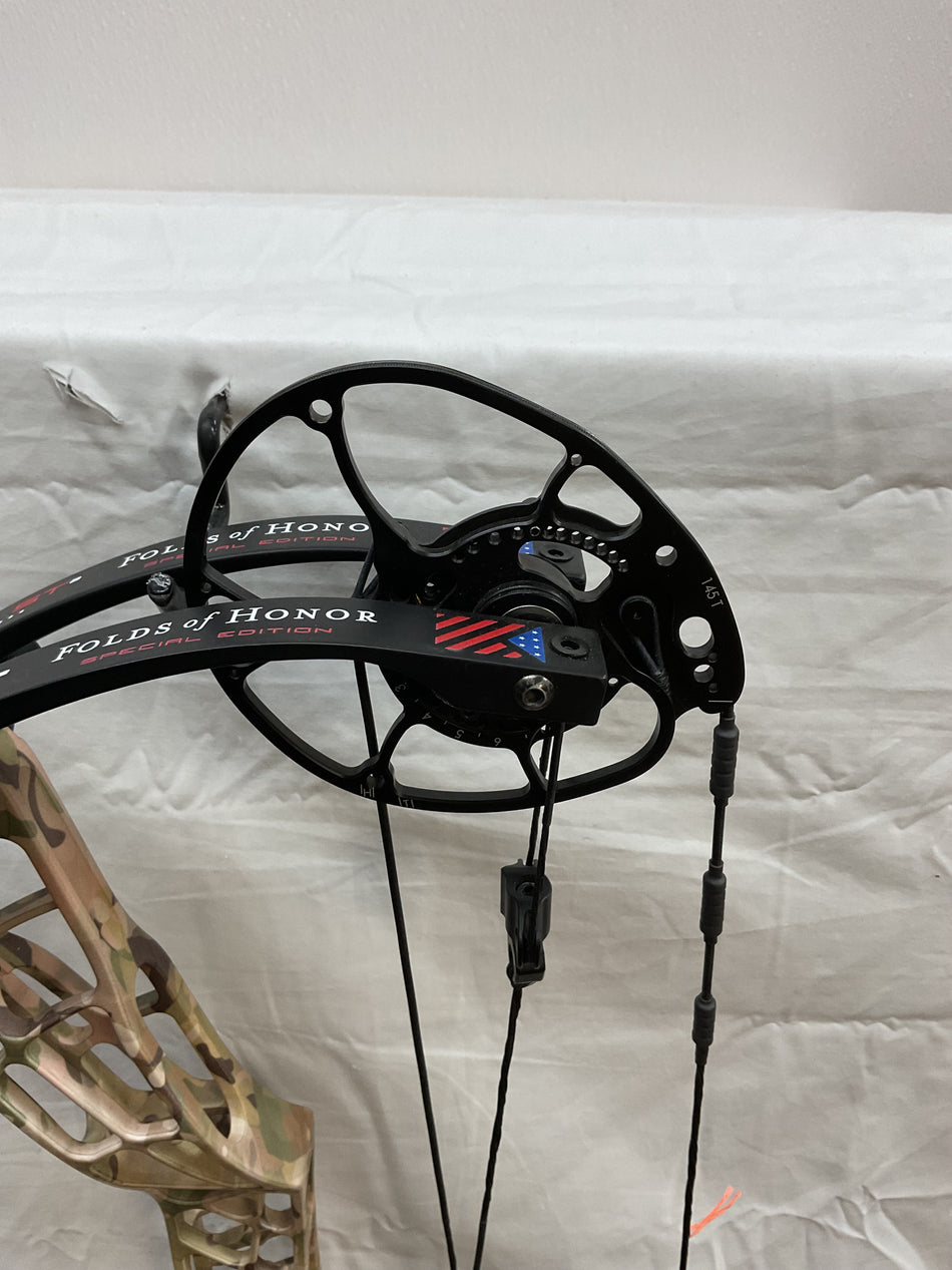 DARTON SEQUEL 35 ST2 - RH/FOLDS OF HONOR/70 - #DS35FOH70-3