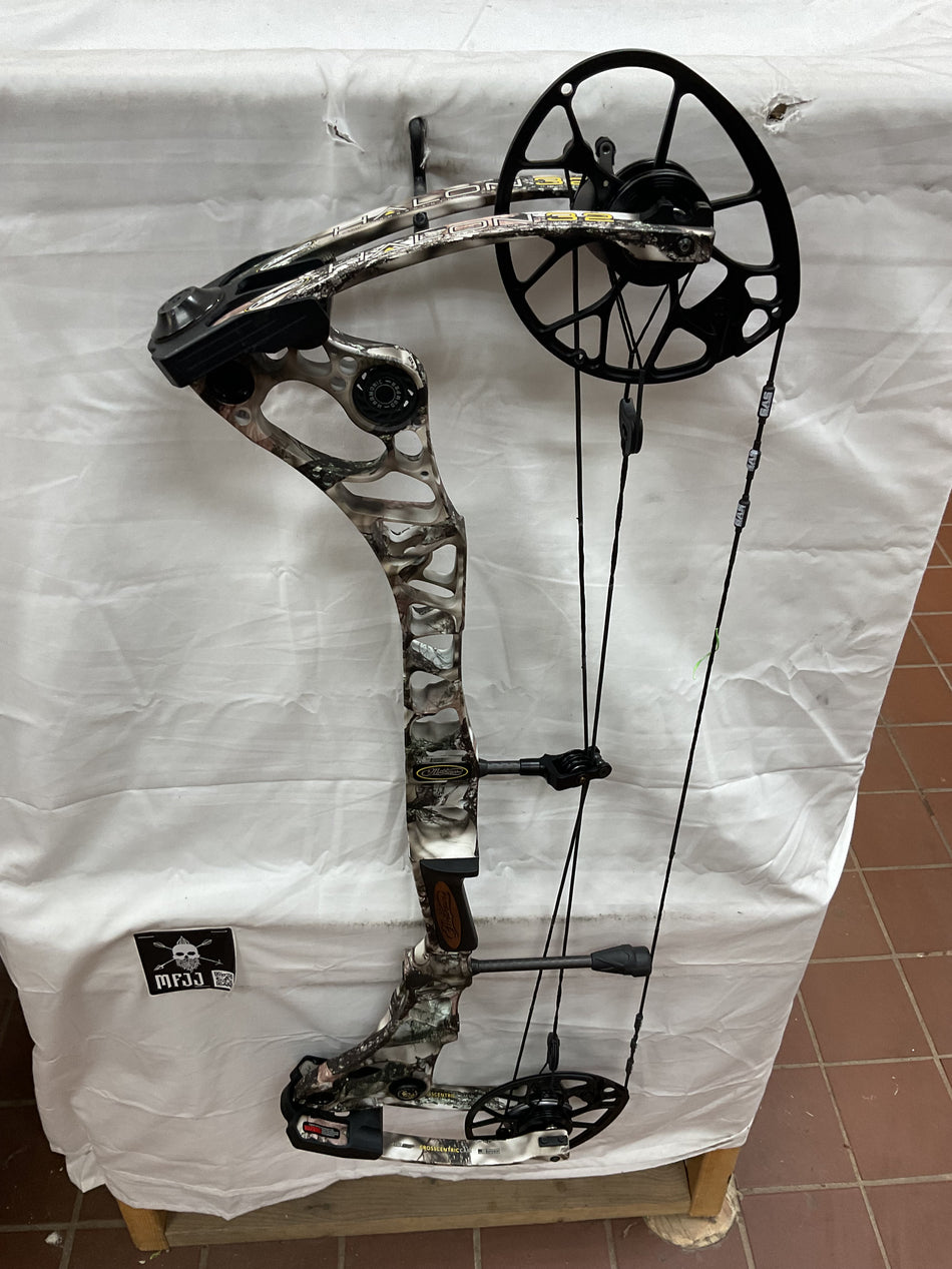 MATHEWS HALON 32 6 - RH/Lost Camo/60 - MH326RHLC60 - 12 - USED BOW!!!!