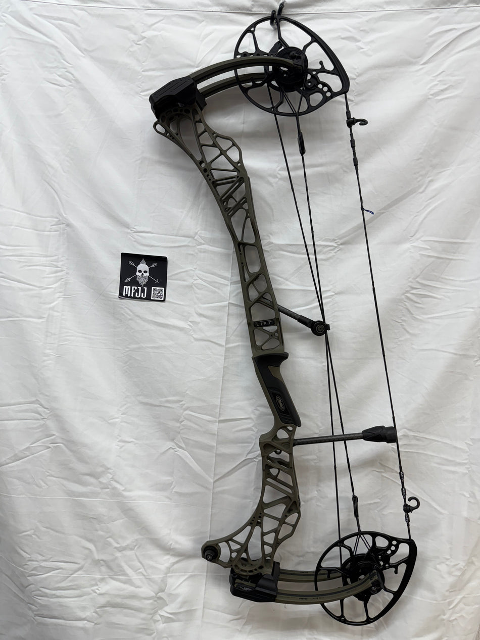 MATHEWS LIFT 29.5 X - RH/AMBUSH/55-80 -  ML29.5RHA5580-1- USED BOW!!!