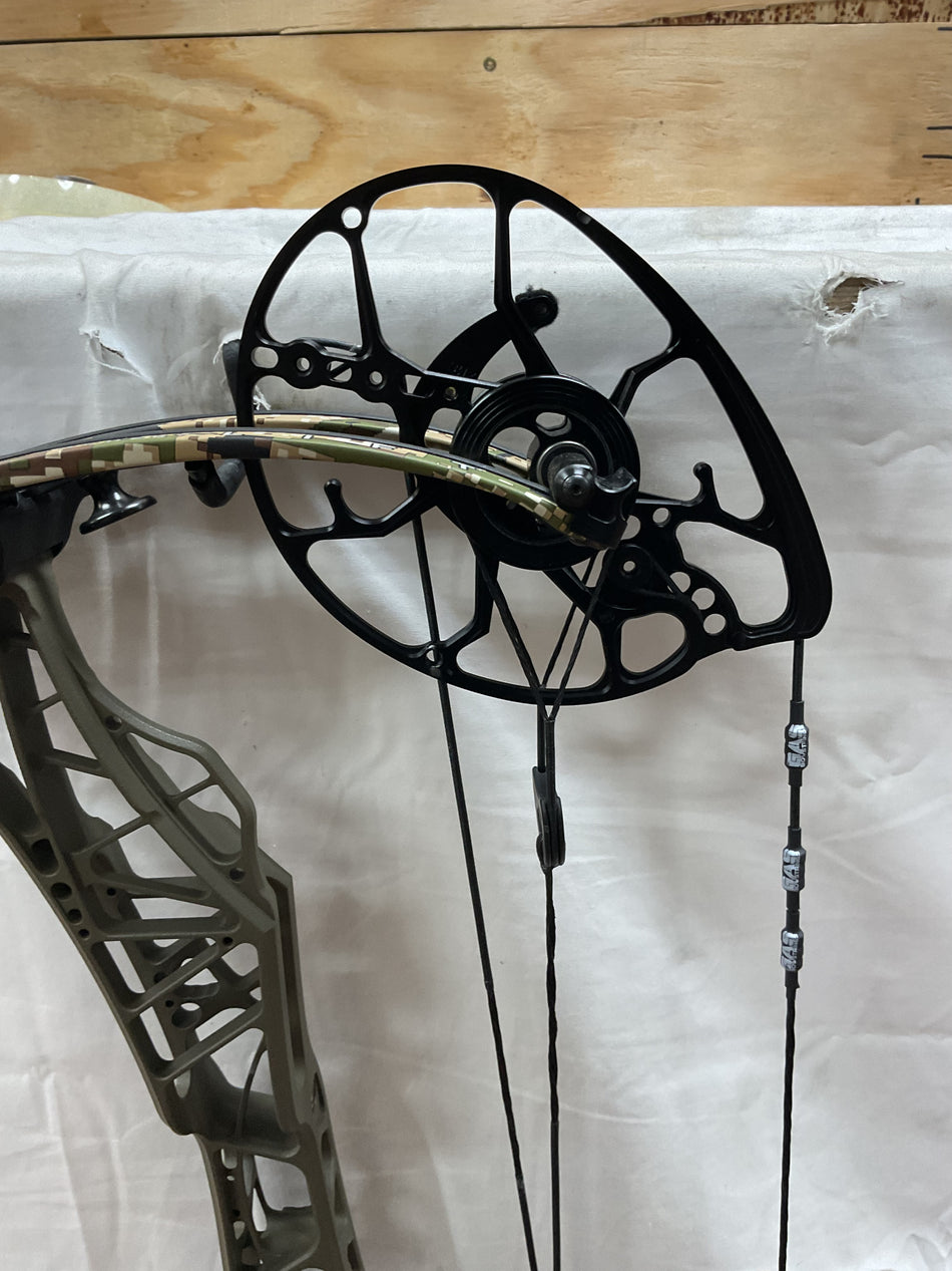 MATHEWS LIFT 29.5 - RH/Ambush Green-Subalpine/55-80 - ML295RHAGSA5580 - 36 - USED BOW!!!