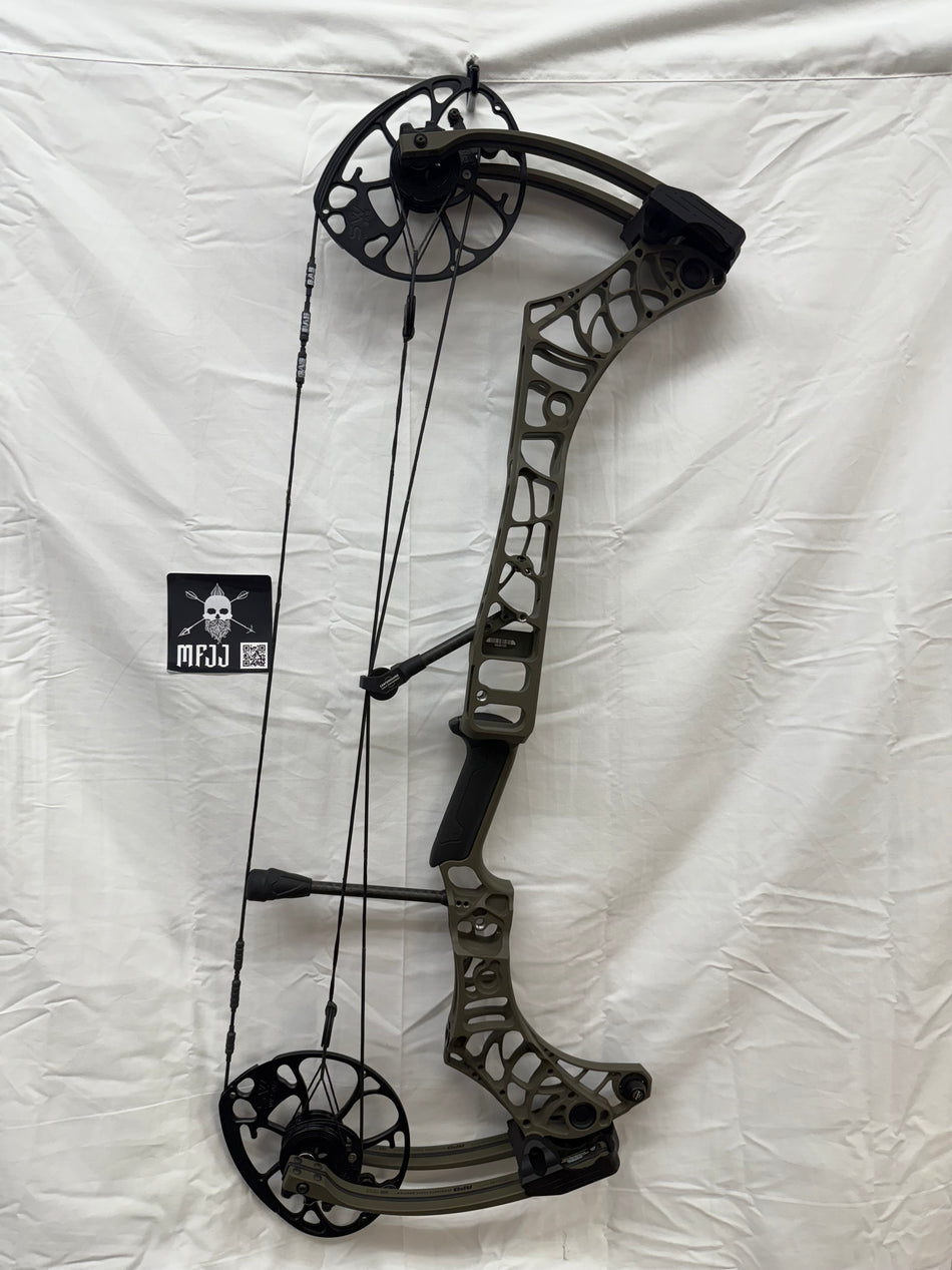 MATHEWS PHASE 4 29 - RH/AMBUSH/75 - MP4RH29A75 - 2 - USED BOW!!!!