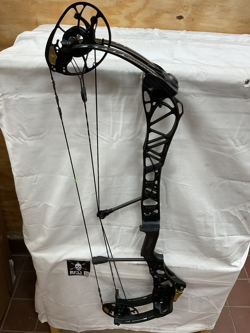 MATHEWS TITLE 36 - LH/BLACK/50-70# - #MT36LHB70 - 2 - USED BOW!!!