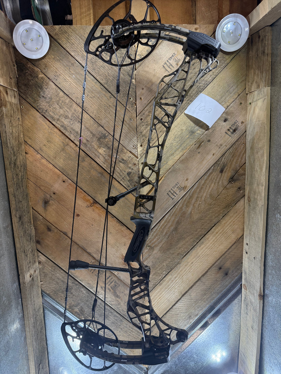 Mathews Lift 29.5 - LH/Bottomland/70 - #ML295BLND70-1 - USED BOW!!!