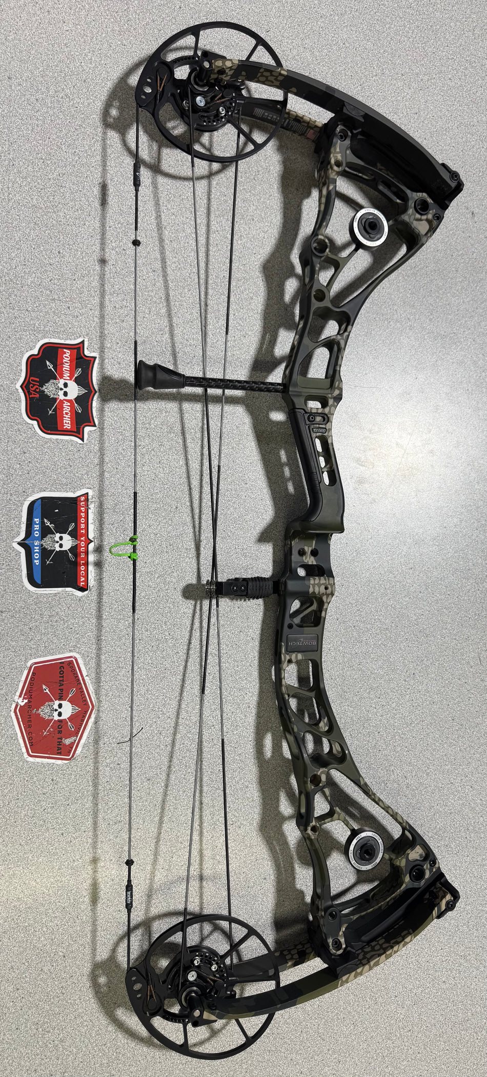 BOWTECH CORE SS - RH/VERDE/70 -7189- USED BOW