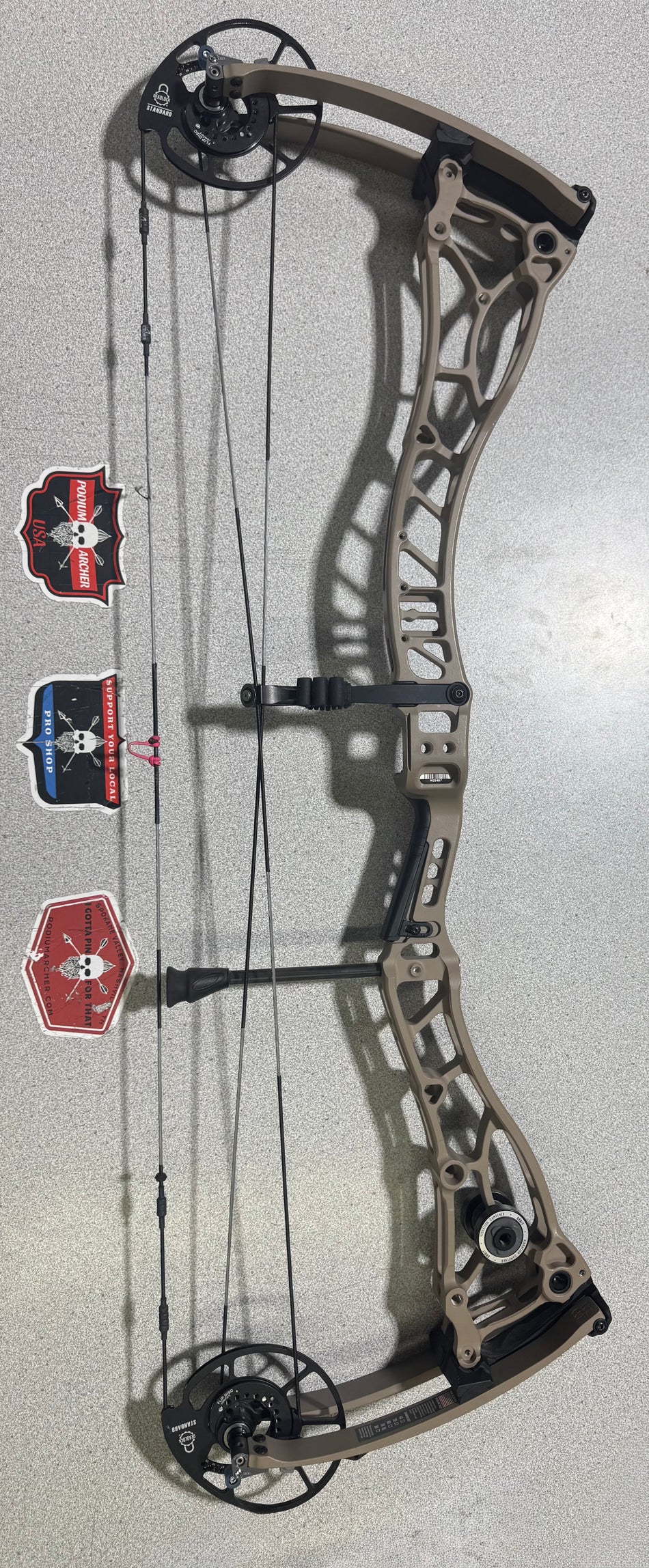 BOWTECH PROVEN 34 - RH/SANDSTONE/70 -2487- USED BOW