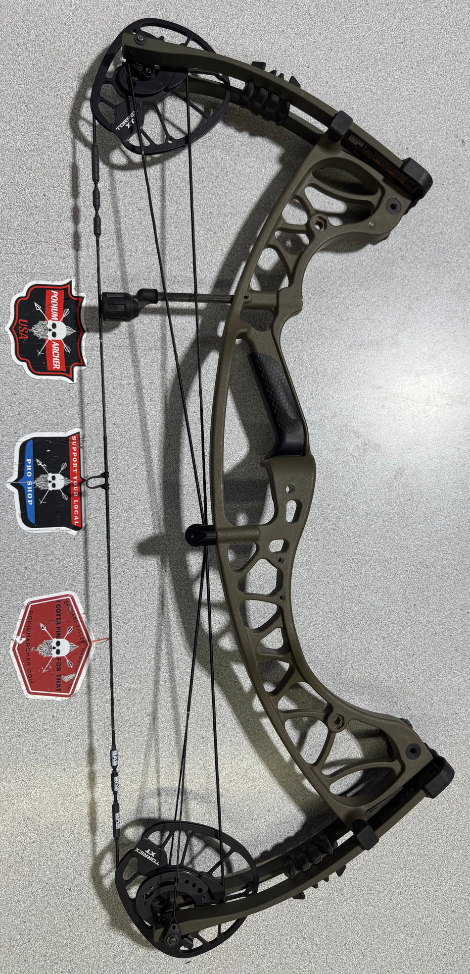HOYT TORREX XT- LH/WILDERNESS/70 -7213- USED BOW