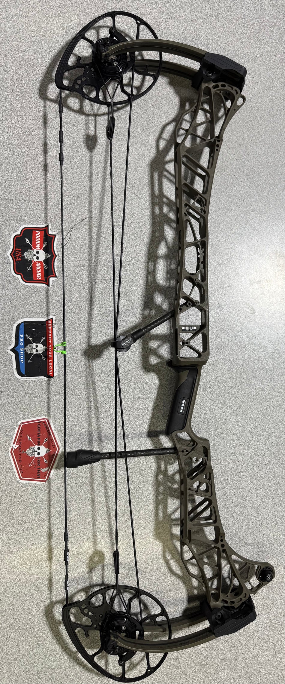 MATHEWS LIFT 33 - RH/AMBUSH/80 -1481- USED BOW