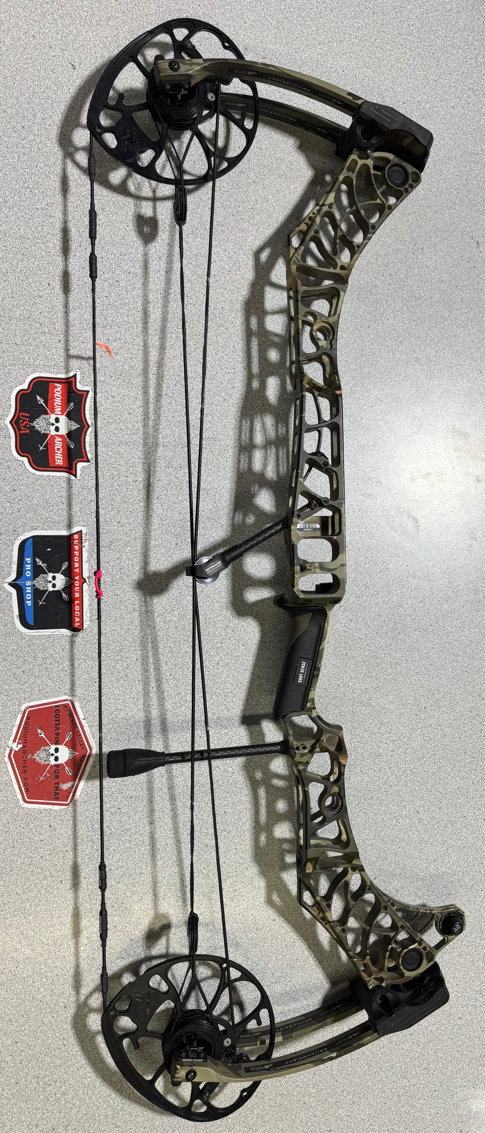 MATHEWS V3X 33 - RH/UA/75 -9581- USED BOW