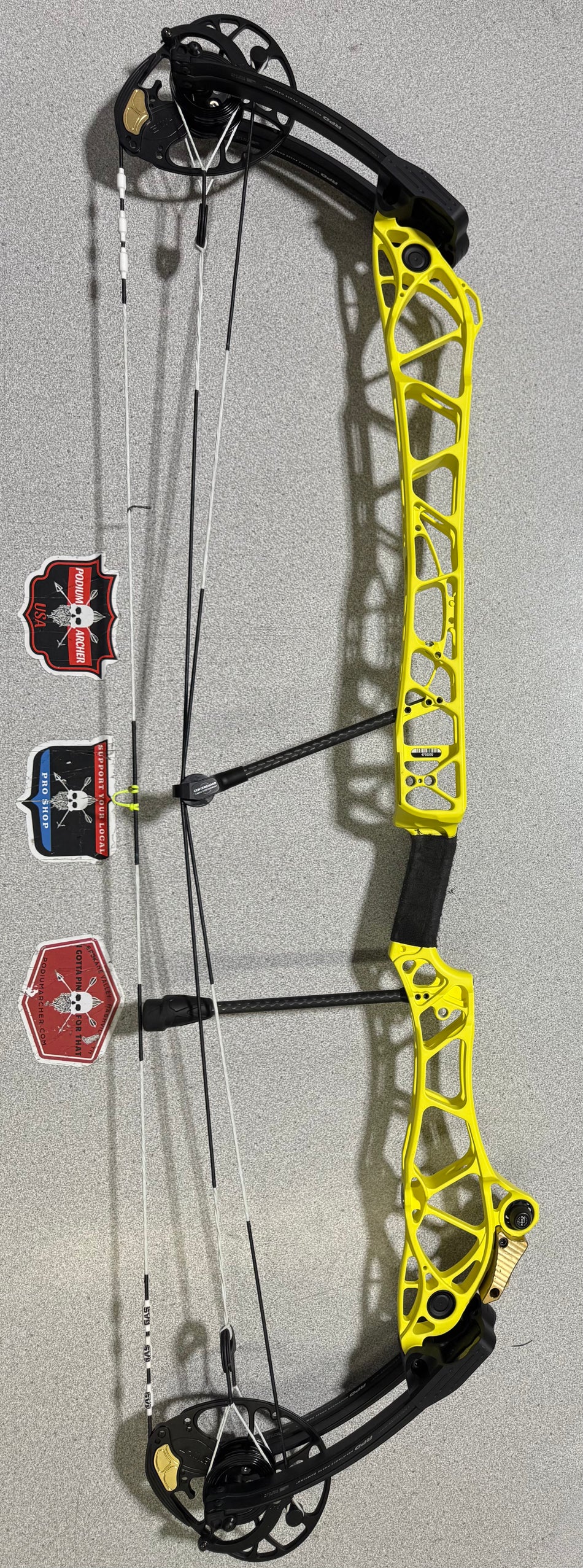 MATHEWS TITLE 40 - RH/YELLOW/70 -8060- USED BOW