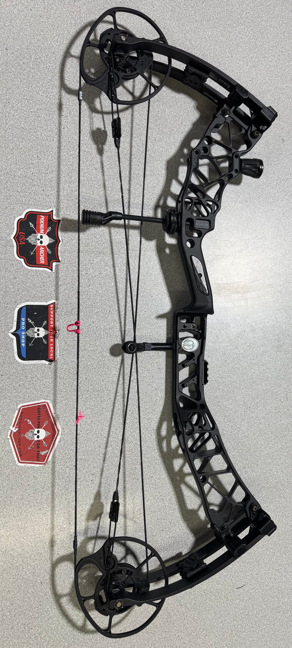 ELITE VAROS - RH/BLACK/60 -1878- USED BOW