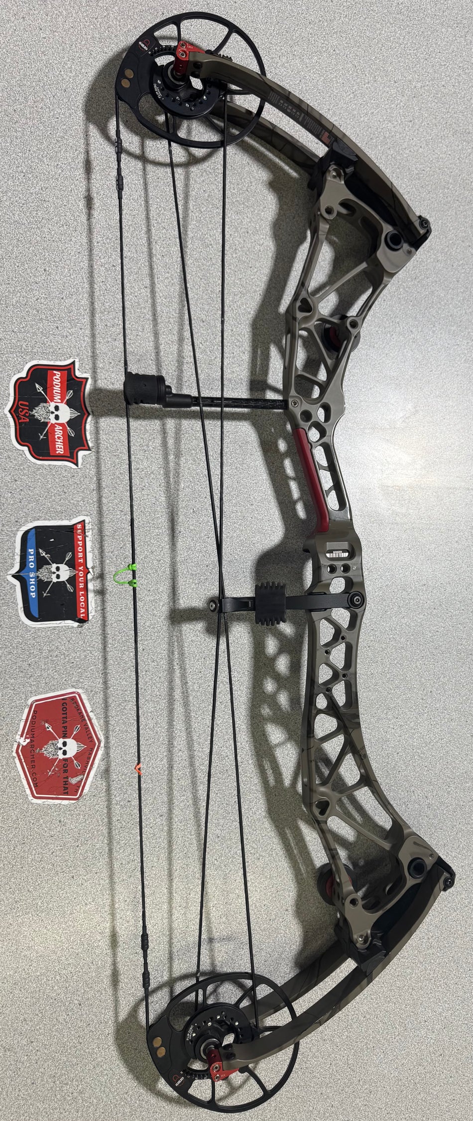 BOWTECH REVOLT X LH/CAMO/60 -5026- USED BOW