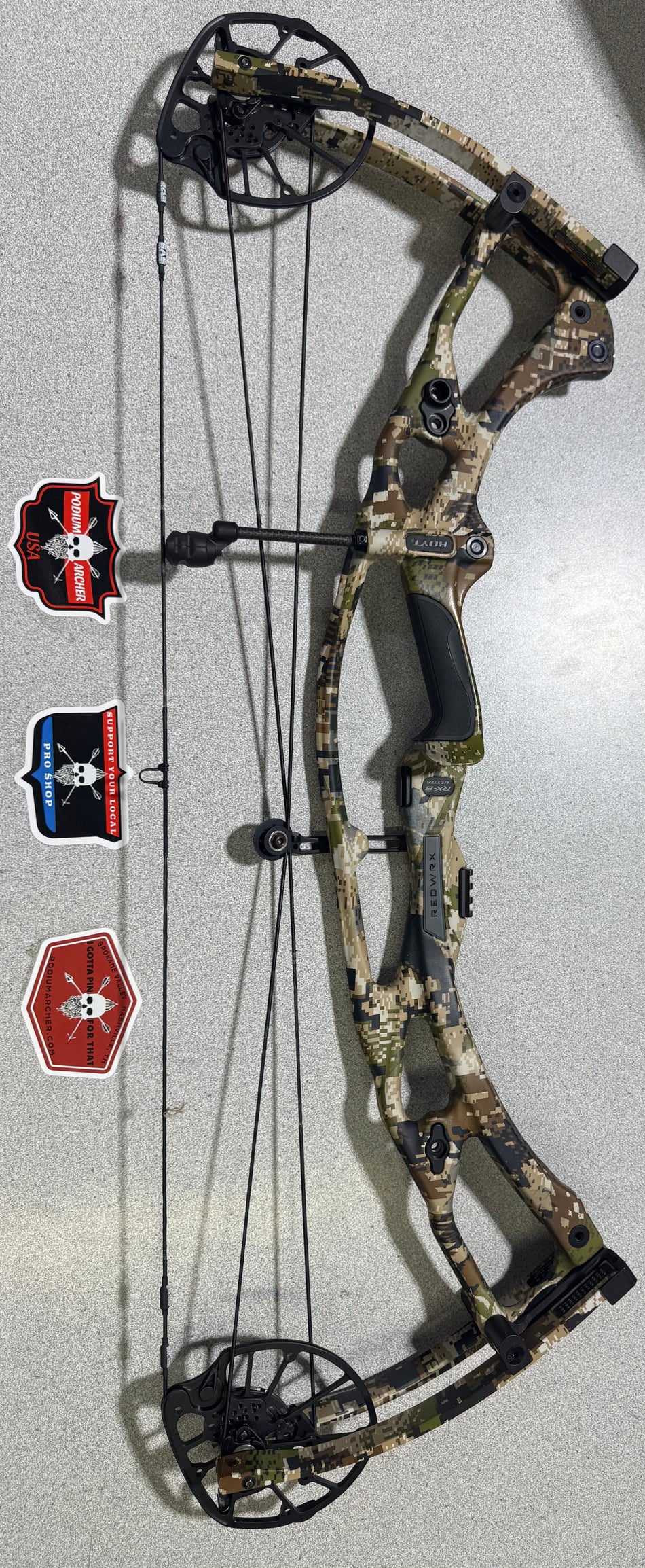 HOYT RX8 ULTRA - RH/SUBALPINE/70 -6481- USED BOW