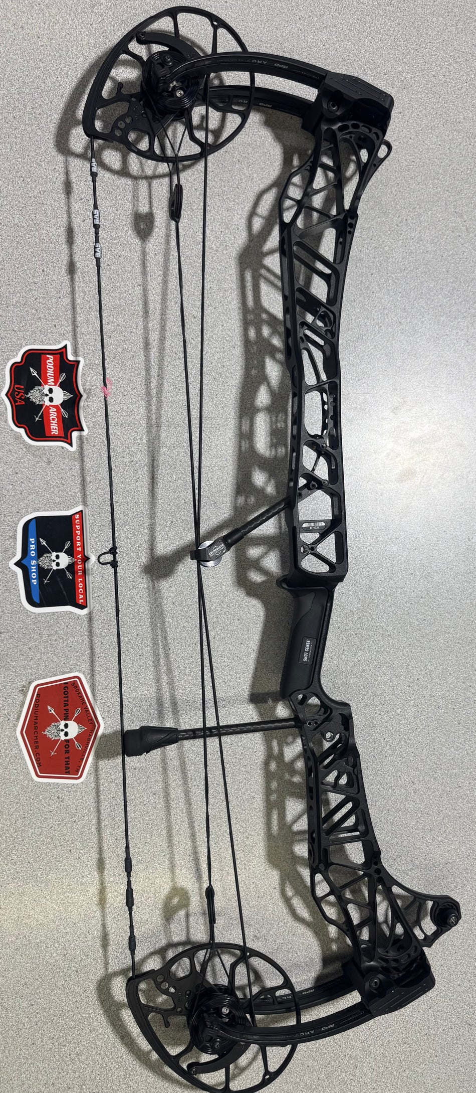 MATHEWS LIFT X 33 - RH/BLACK/80 -7320- USED BOW