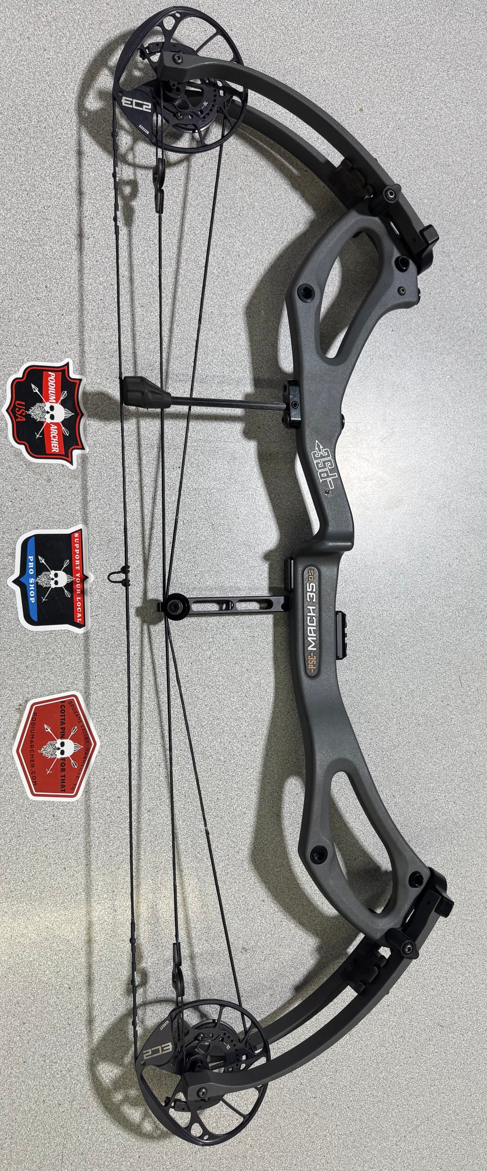 PSE MACH 35 - RH/GRAY/80 -4945- USED BOW