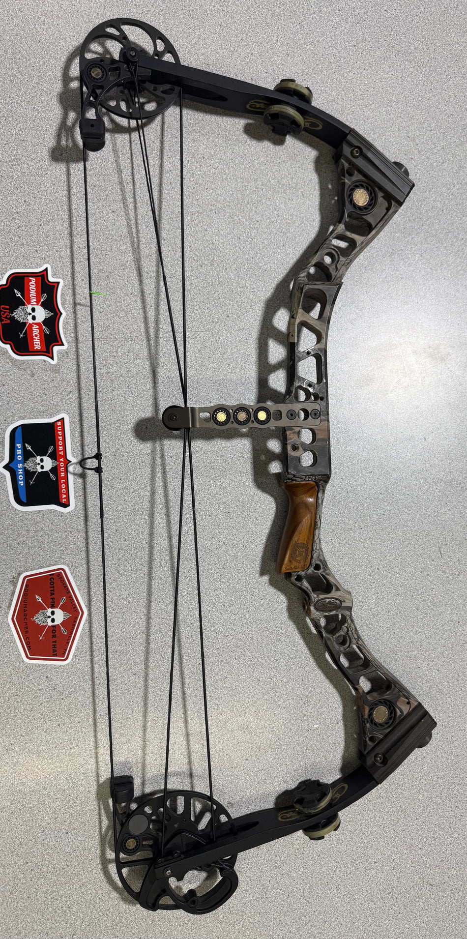 MATHEWS SWITCHBACK XT  - RH/HARDWOODS/70# - 3591 - USED BOW