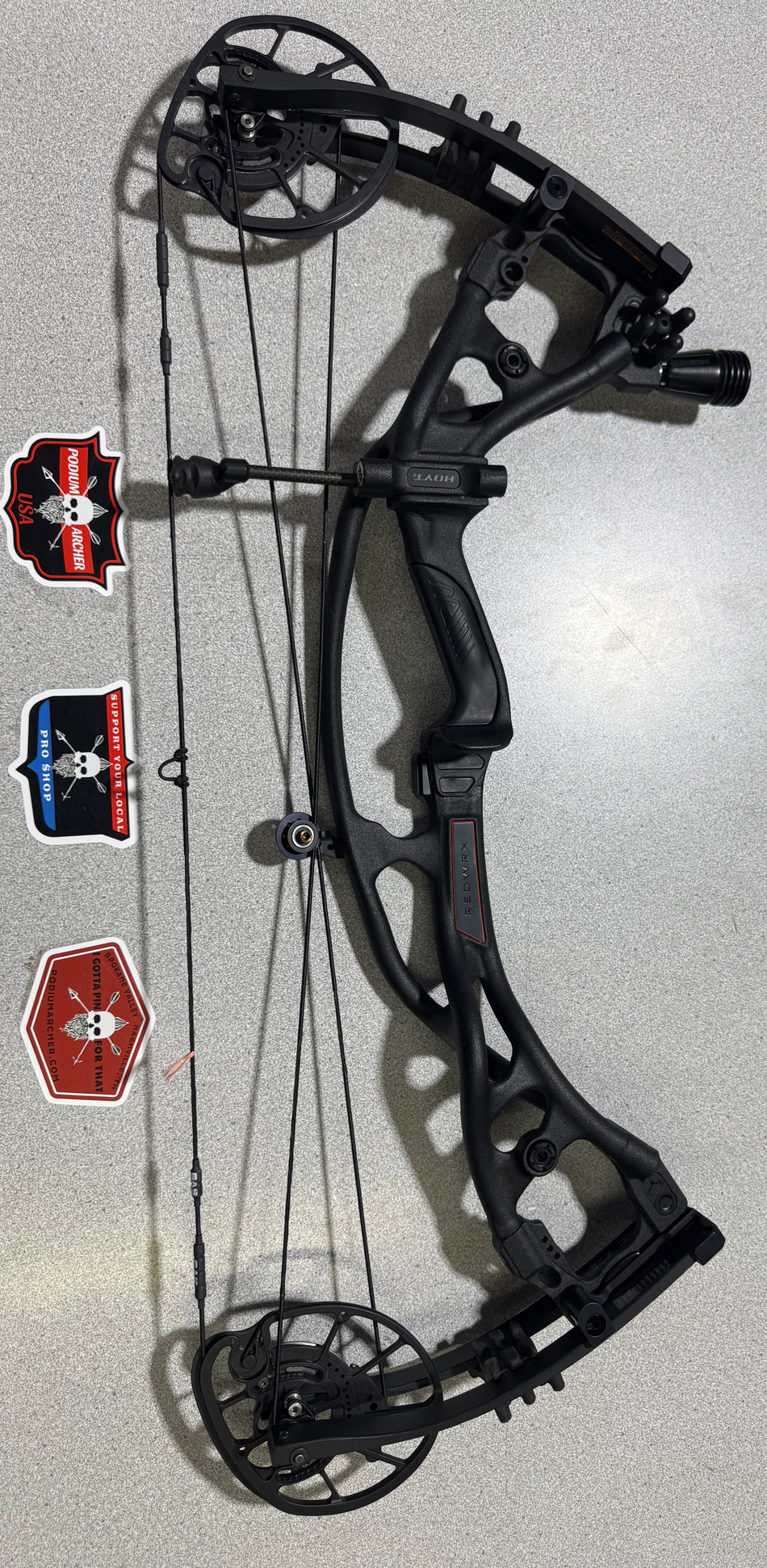 HOYT RX-5 - RH/BLACK/70 -8099- USED BOW