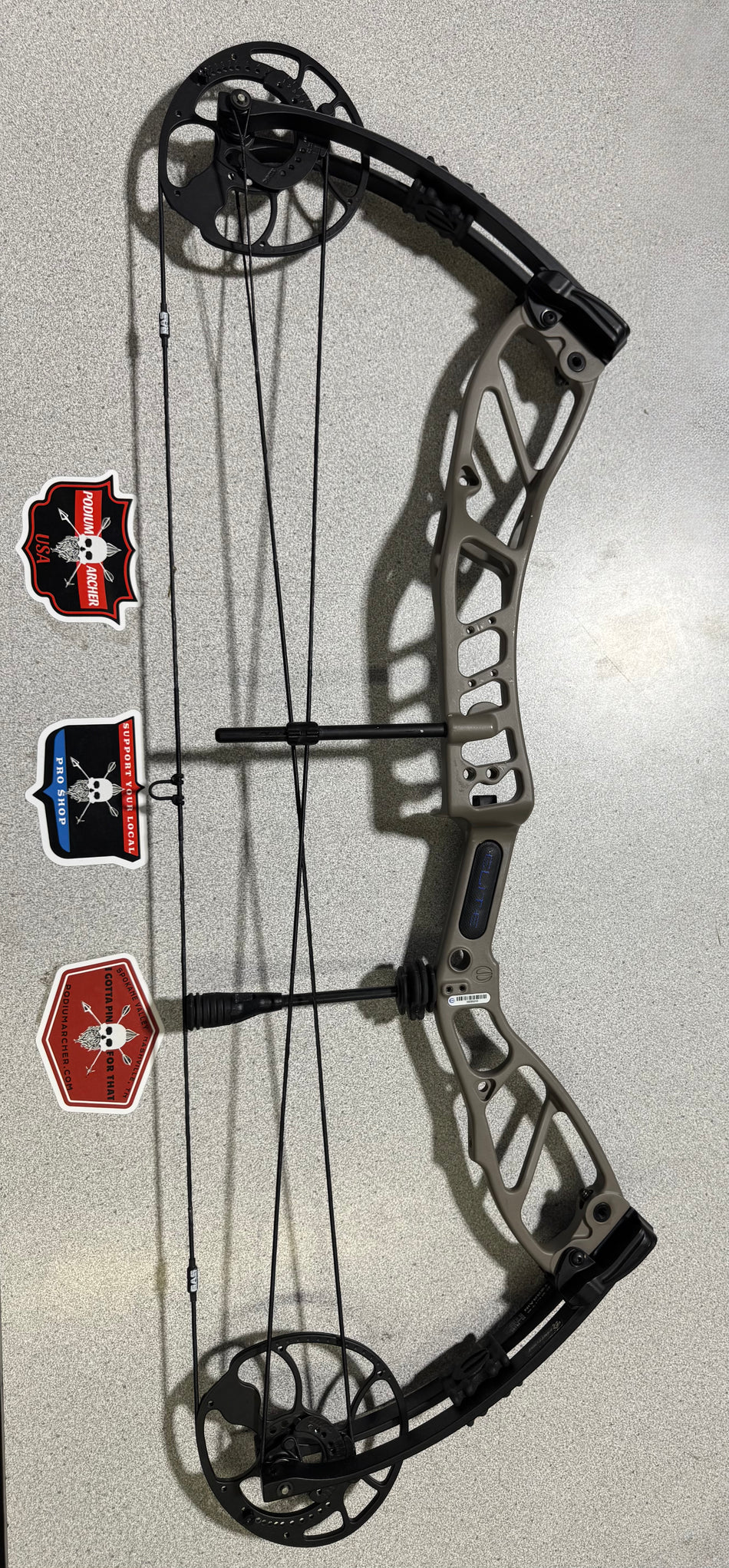 ELITE TERRAIN - RH/TAN/70 - 5243 - USED