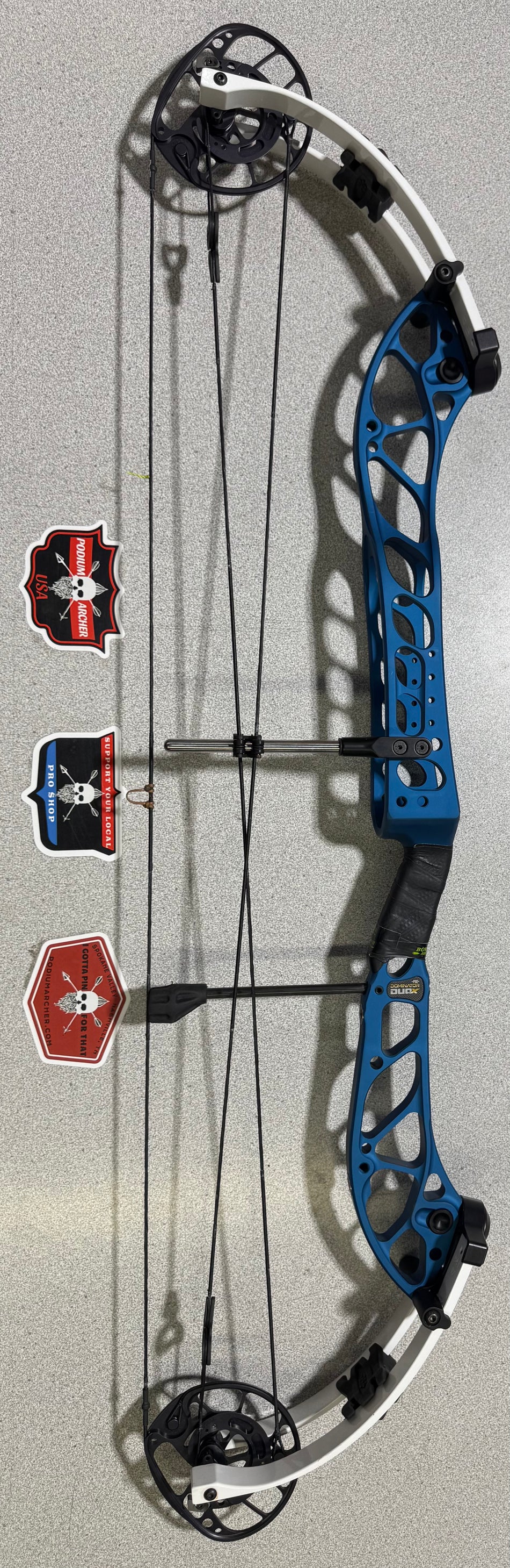 PSE DOMINATOR DUO X- RH/BLUE/65 -9734- USED BOW