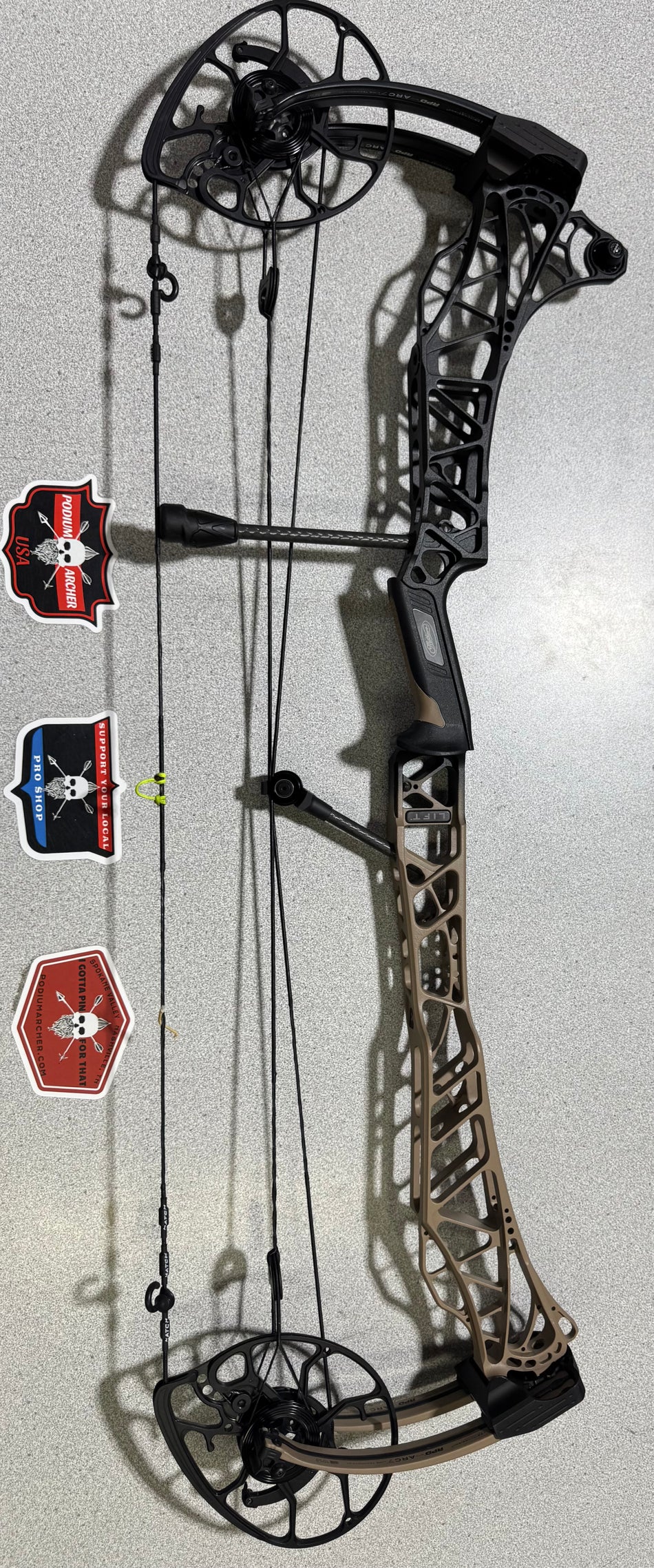 MATHEWS LIFT X 33 - RH/EARTH FTB/80 -4263- USED BOW