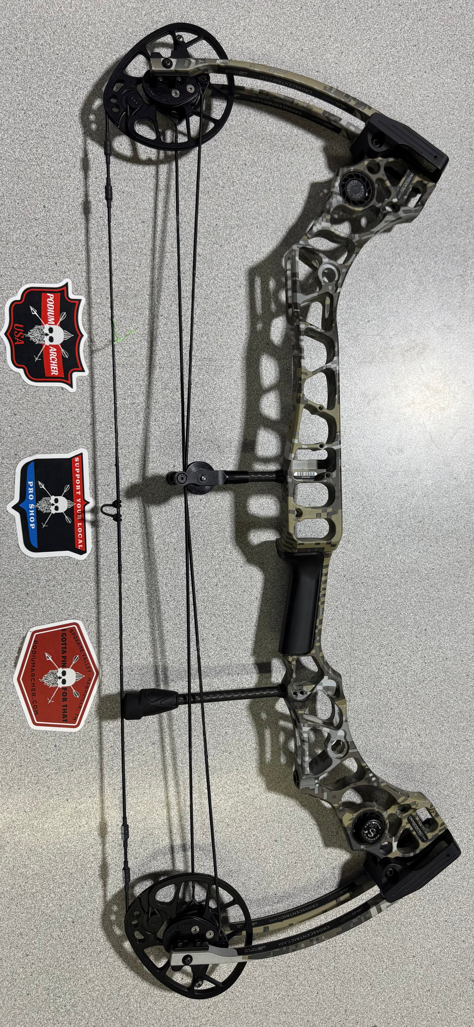 MATHEWS AVAIL - RH/ELII/65 -4090- USED BOW