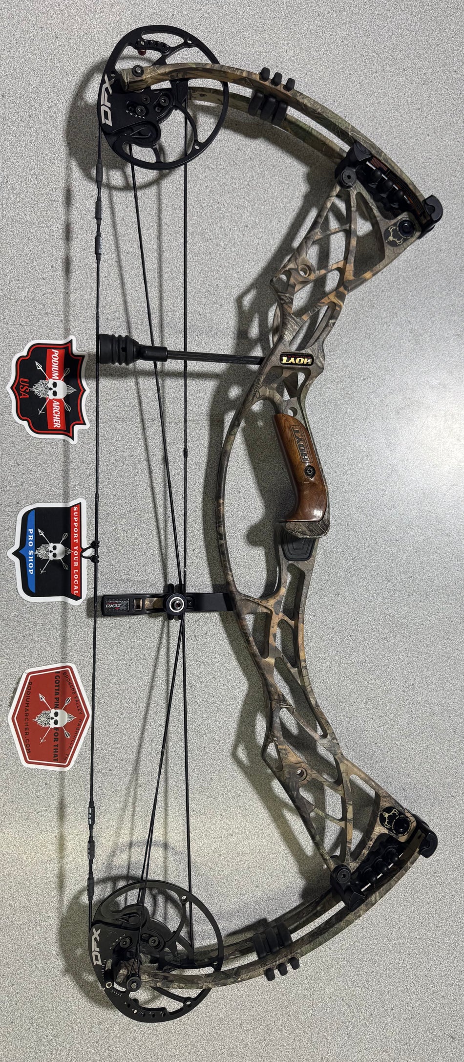 HOYT DEFIANT - RH/REALTREE/70 -3907- USED BOW
