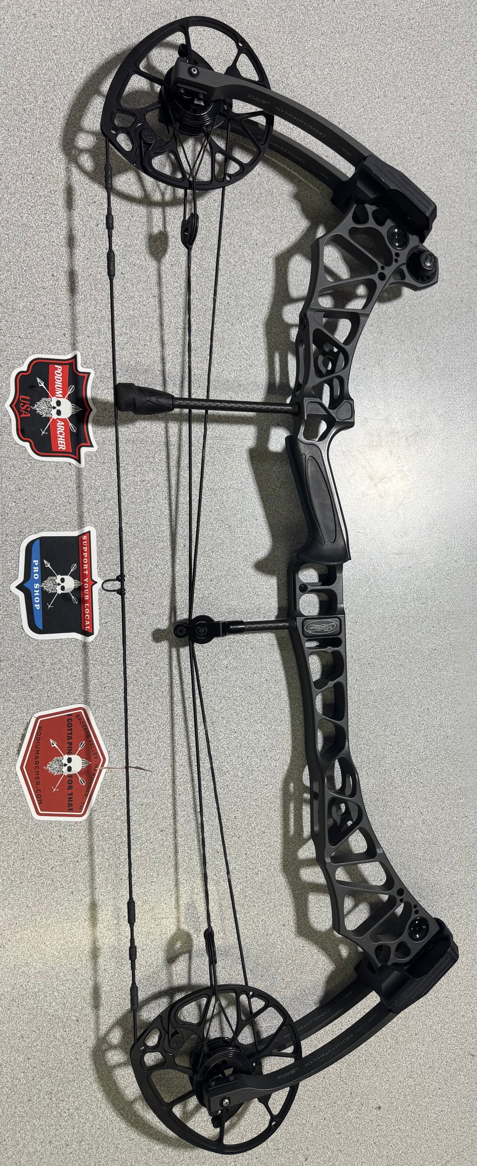 MATHEWS TRAVERSE - RH/GRAY/70 -8177- USED BOW