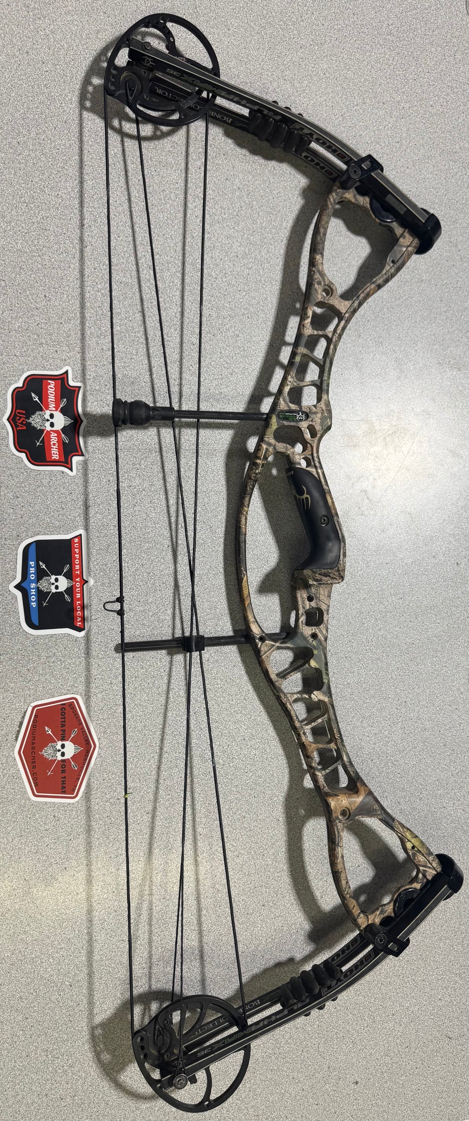 HOYT ALPHAMAX 35 - RH/CAMO/70 -7175- USED BOW