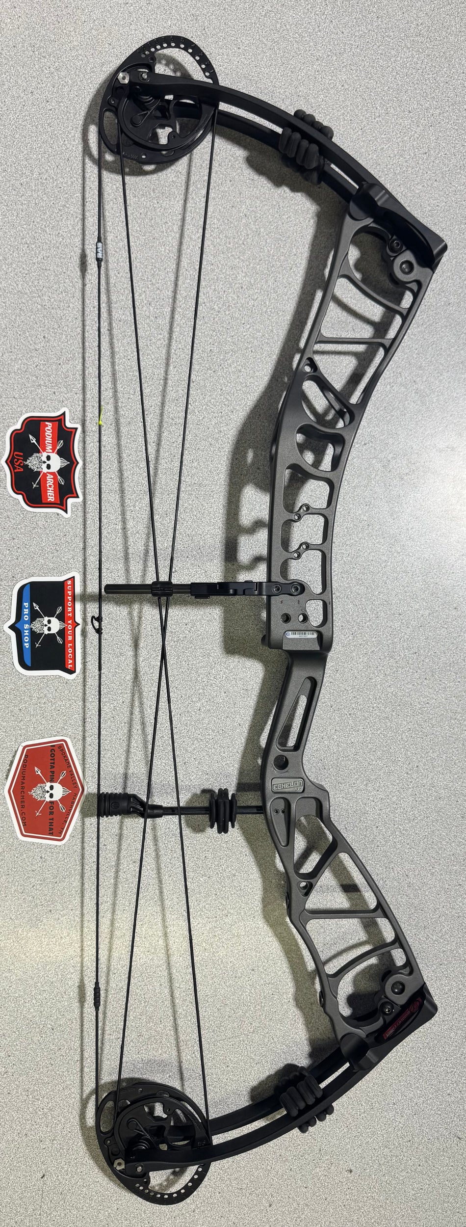 ELITE ECHELON 37- RH/GREY/60 -1857- USED BOW