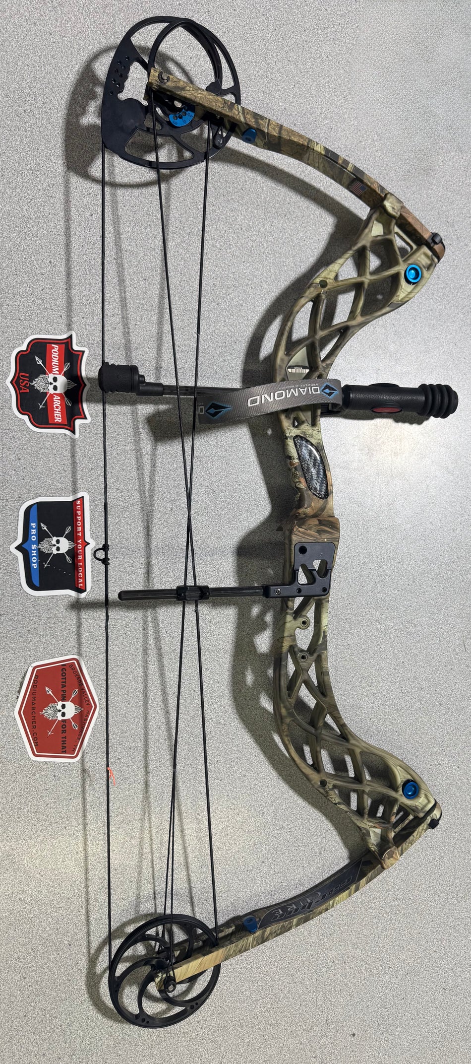 DIAMOND CARBON CURE LH/CAMO/70 -3225- USED BOW
